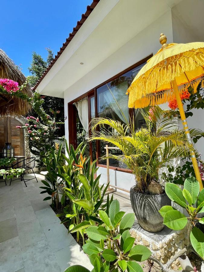 La Kreyiol Bed & Breakfast Uluwatu  Exterior photo